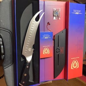 Dalstrong shogun barbecue knife.